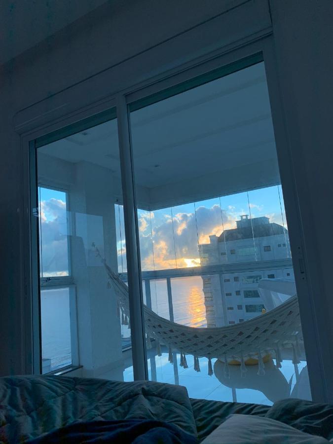 Cobertura Com Belissima Vista Para O Mar E Jacuzzi ايتابيما المظهر الخارجي الصورة
