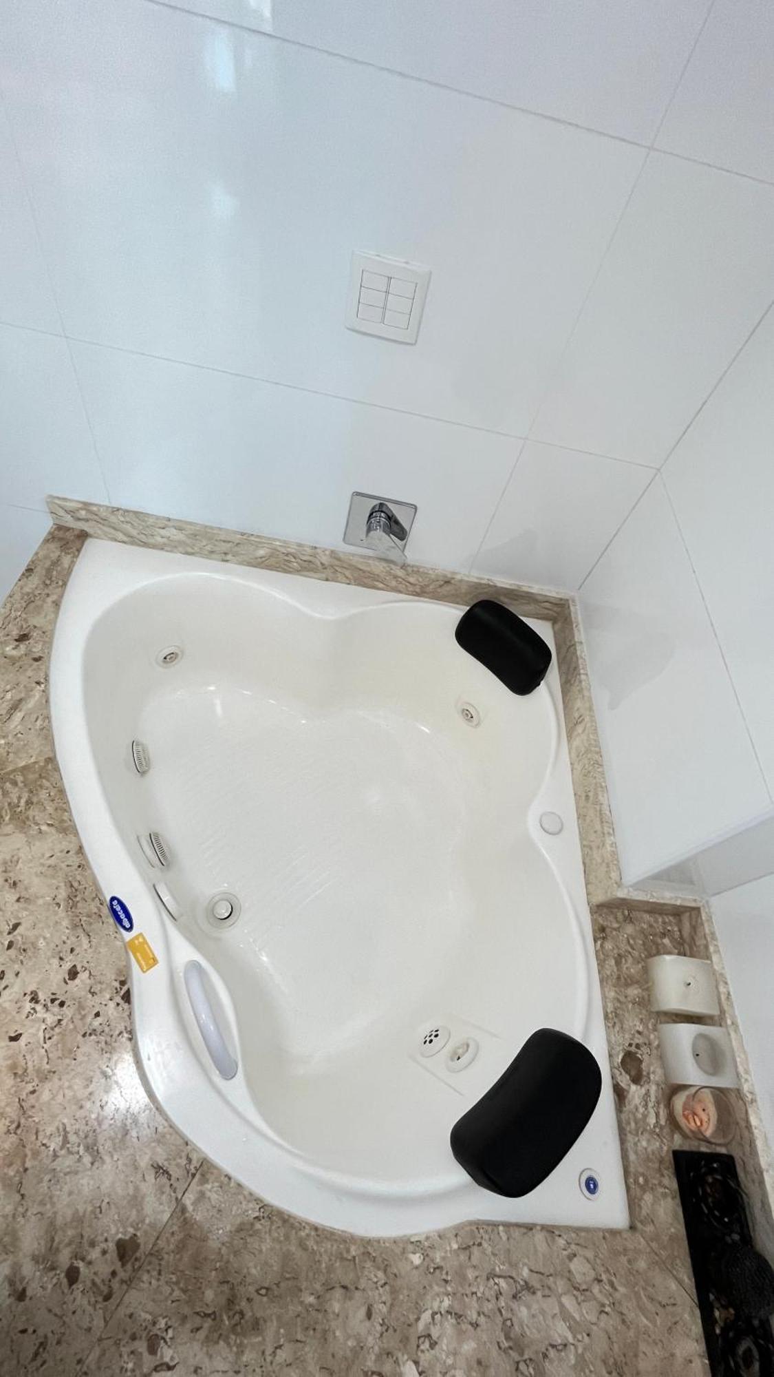 Cobertura Com Belissima Vista Para O Mar E Jacuzzi ايتابيما المظهر الخارجي الصورة